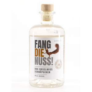 DAS HASELNUSS SCHNÄPSCHEN